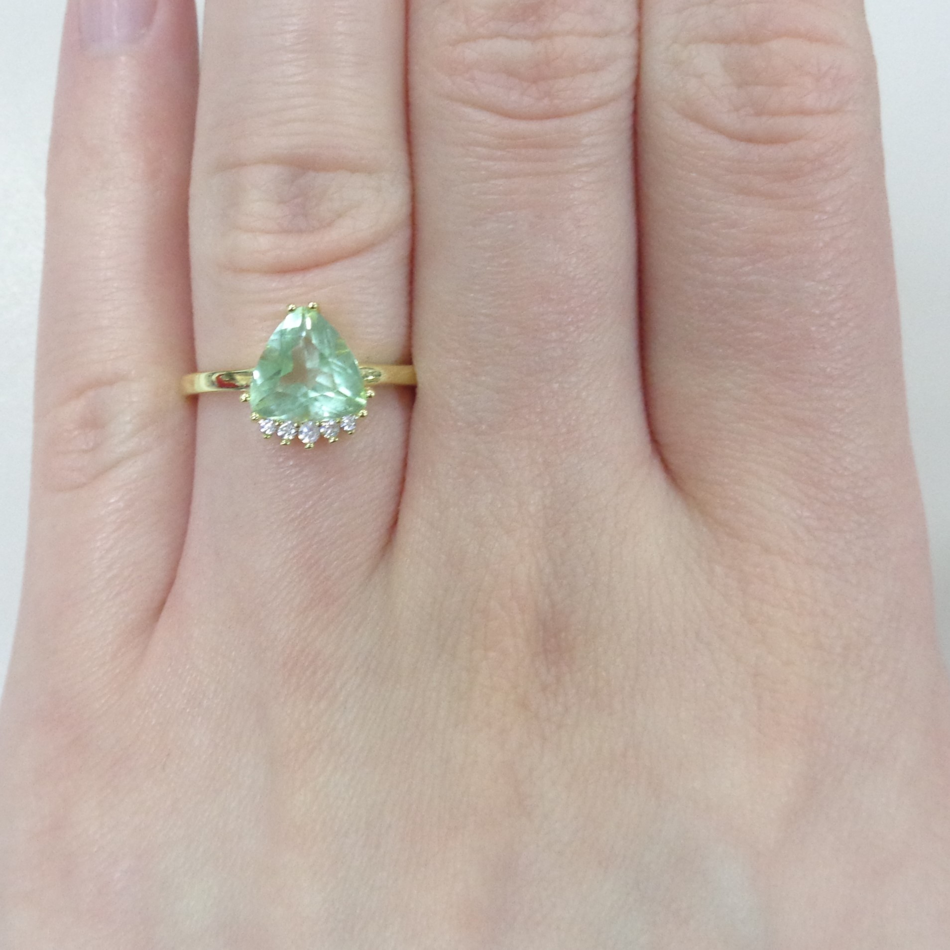 Серебряное кольцо с флюоритом